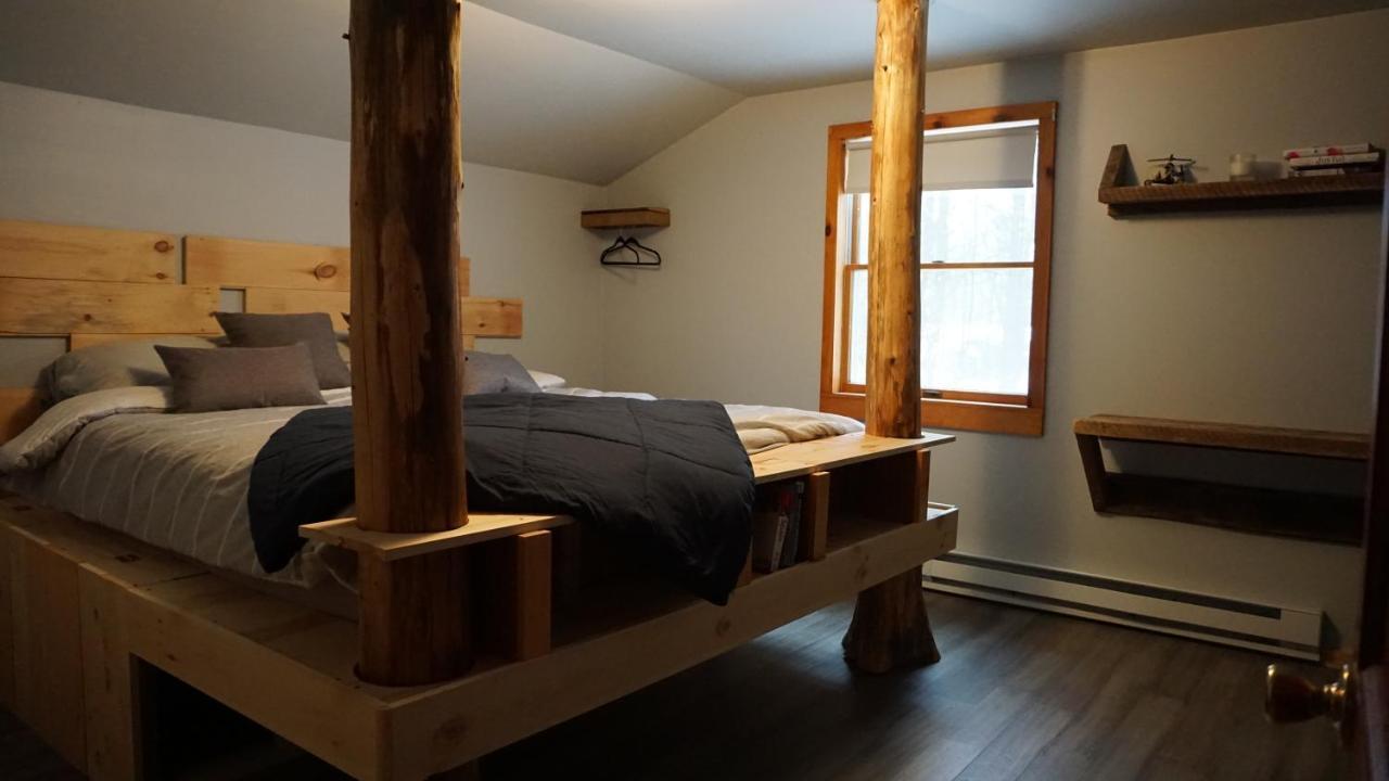 Llama House Adk Wevertown Exterior photo